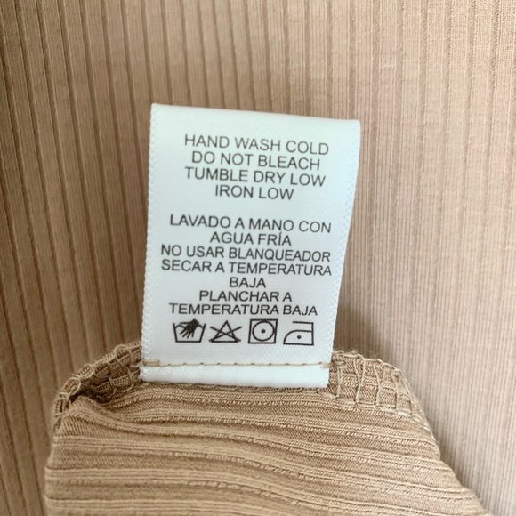 Long Sleeve Ribbed Knit Shirtdress - Picture 5 of 5